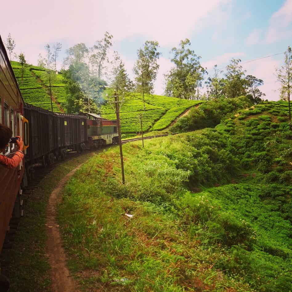 Train from Nuwara Eliya to Ella