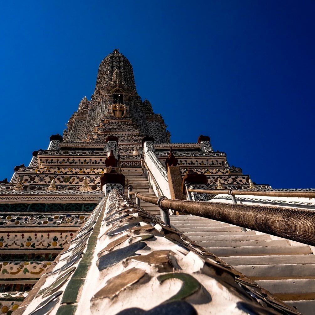 Wat Arun Bangkok facts about thailand
