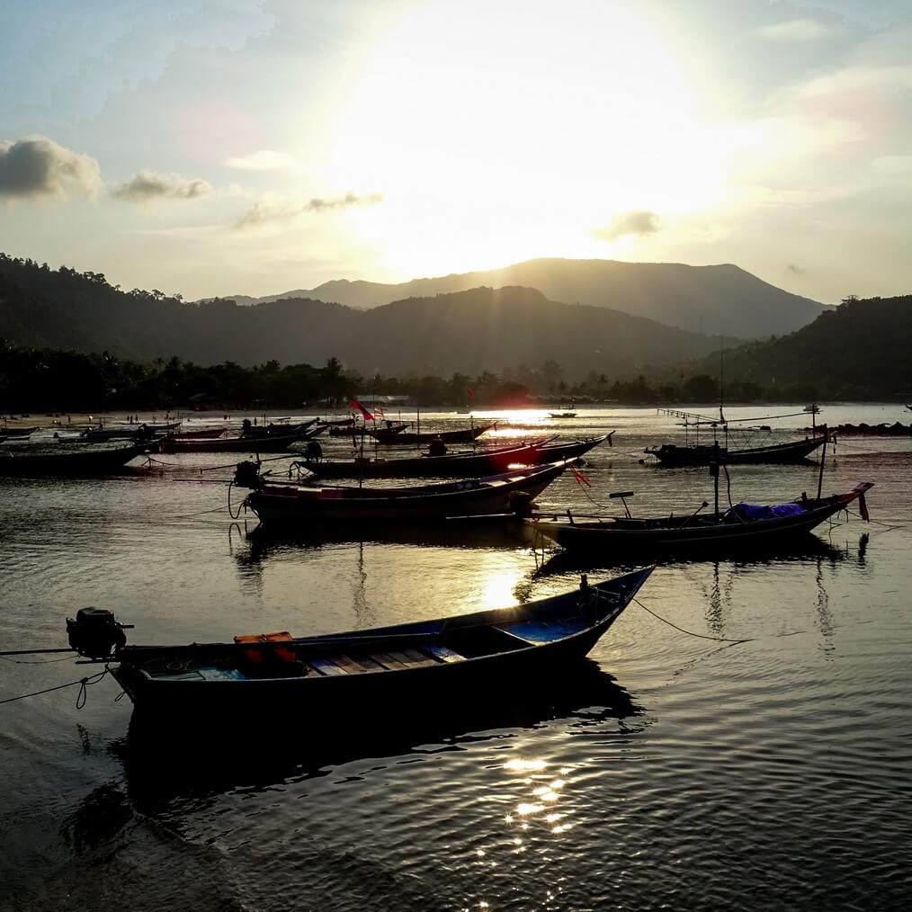 sunset boats Thong Nai Pan Yai