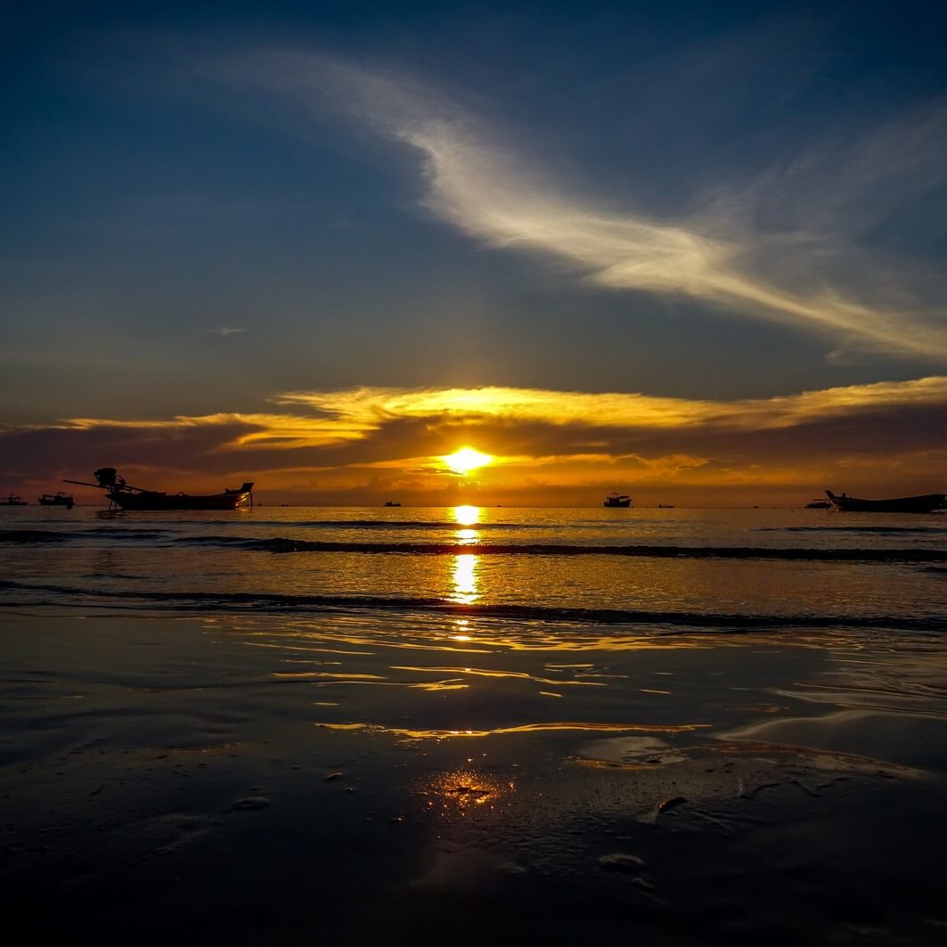 Sunset Thong Nai Pan Yai