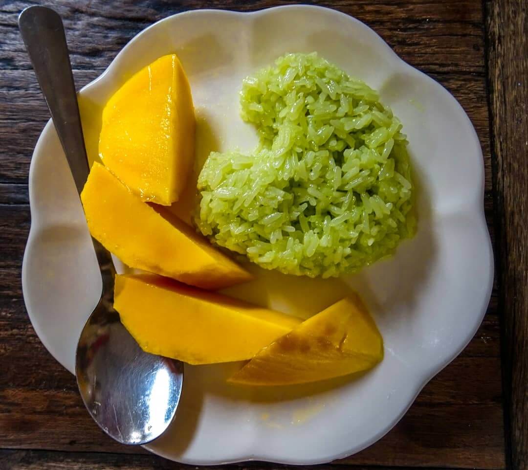 Mango Sticky Rice vegan travel in thailand